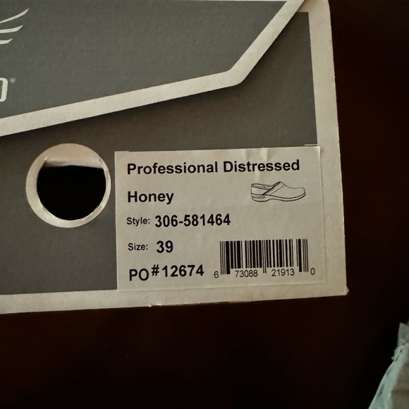 Dansko Professional Clogs Distressed Honey Size 39 - Picture 4 of 4